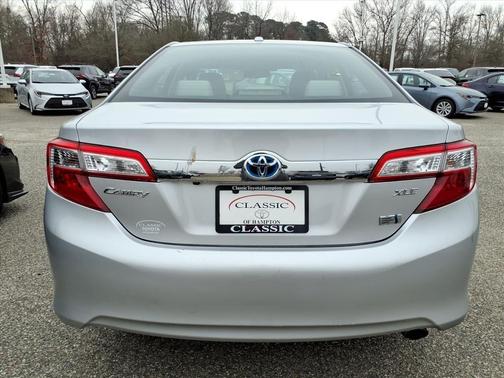 2012 Toyota Camry Hybrid 