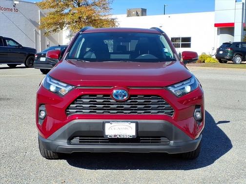 2022 Toyota RAV4 Hybrid XLE Premium