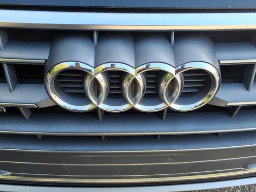 2018 Audi Q5 2.0T Tech Premium