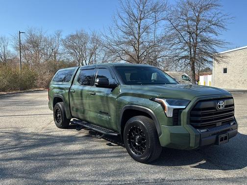 2022 Toyota Tundra SR5