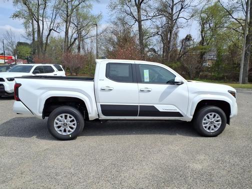 Ice Cap 2026 Toyota Tacoma SR5