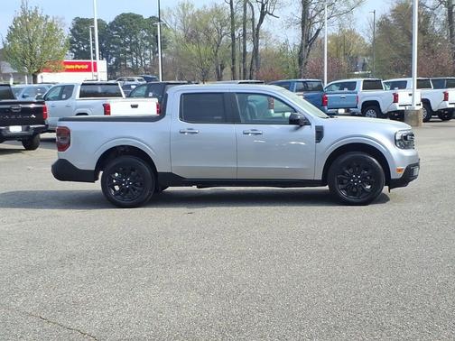 Iconic Silver Metallic 2024 Ford Maverick Lariat