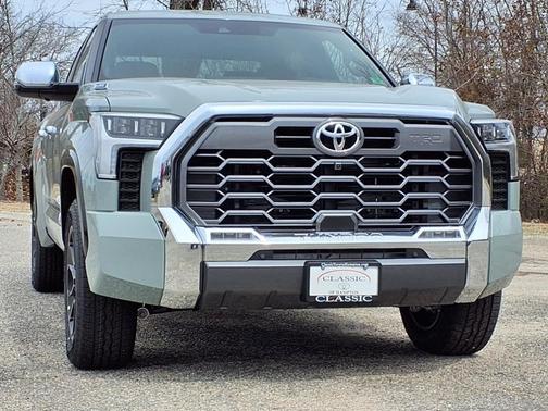 2025 Toyota Tundra Hybrid 1794 Edition