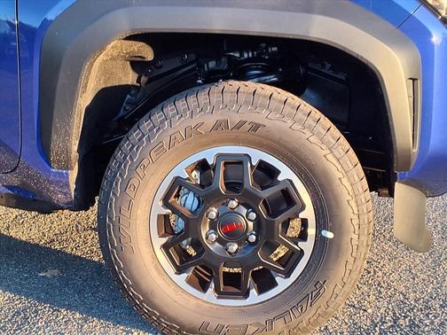 2025 Toyota Tacoma TRD Off Road