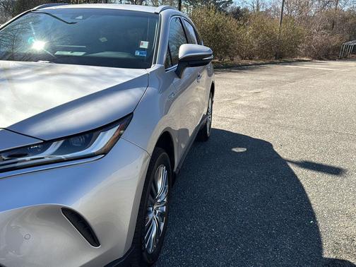 2021 Toyota Venza XLE