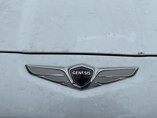 2023 Genesis G70 2.0T AWD