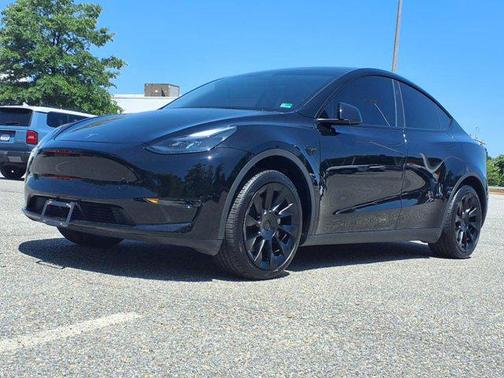 2024 Tesla Model Y Long Range Dual Motor All-Wheel Drive