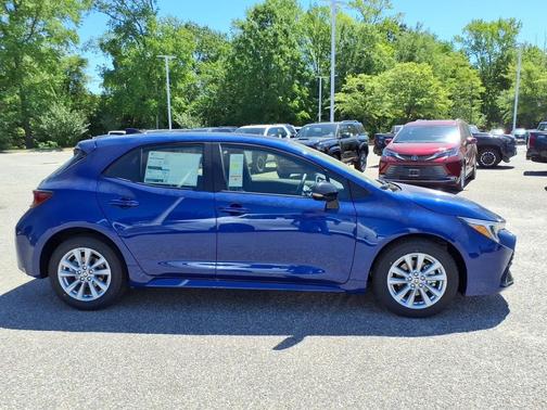Blue Crush Metallic 2026 Toyota Corolla SE
