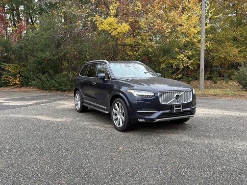 2019 Volvo XC90 T6 Inscription