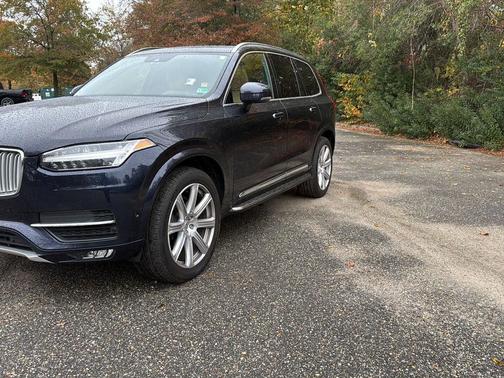 2019 Volvo XC90 T6 Inscription