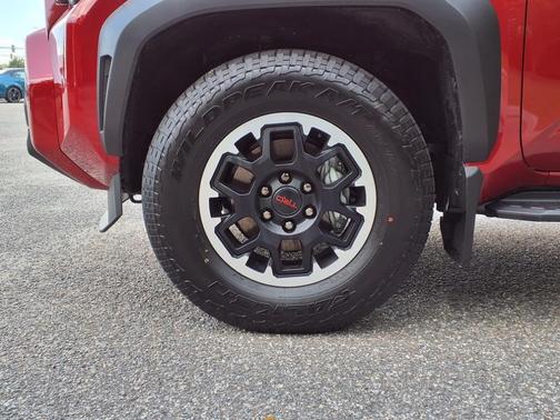 2025 Toyota 4Runner TRD Off Road