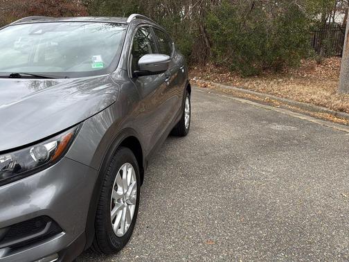 2021 Nissan Rogue Sport SV