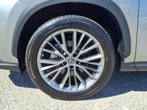 Atomic Silver 2022 Lexus NX 350h Premium