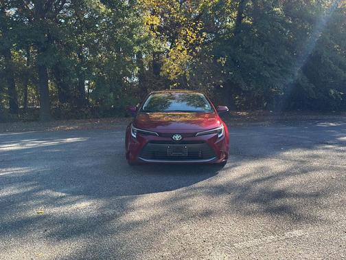 2024 Toyota Corolla Hybrid SE