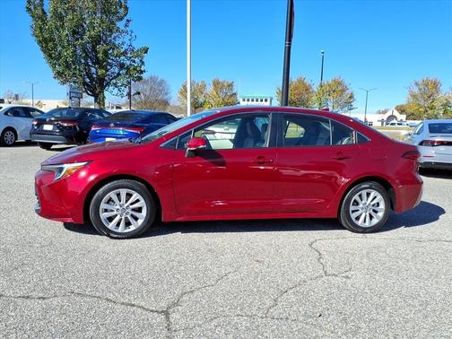 2024 Toyota Corolla Hybrid SE