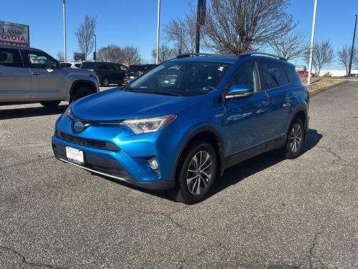 2016 Toyota RAV4 Hybrid XLE