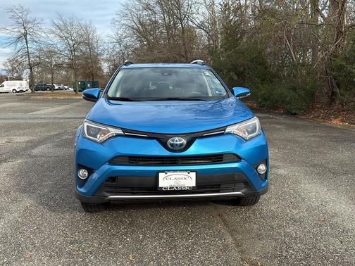 2016 Toyota RAV4 Hybrid XLE