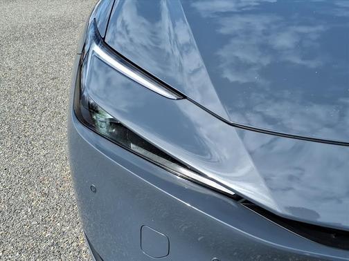 2023 Toyota Prius LE