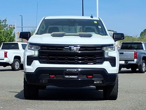 Summit White 2023 Chevrolet Silverado 1500 LT Trail Boss