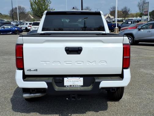 Ice Cap 2026 Toyota Tacoma SR5