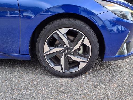 2023 Hyundai ELANTRA HEV Limited
