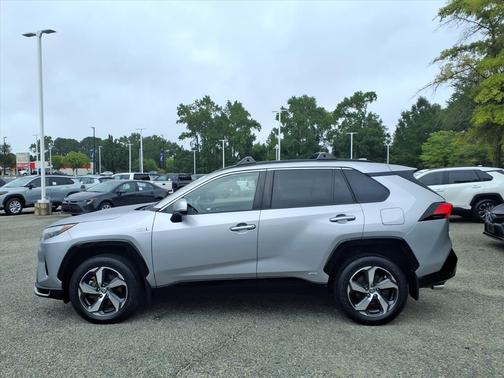 2023 Toyota RAV4 Prime SE