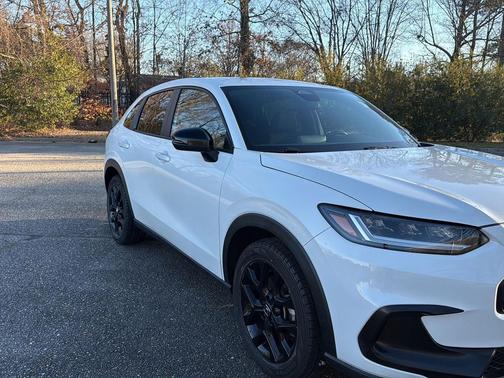 2023 Honda HR-V 2WD Sport