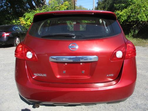 2013 Nissan Rogue S