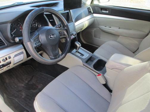 2012 Subaru Outback 2.5i Premium