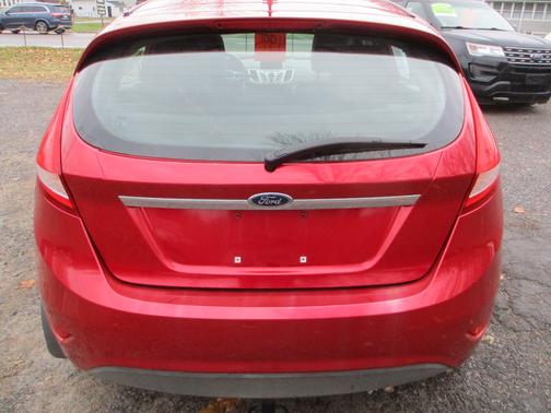 2011 Ford Fiesta SES