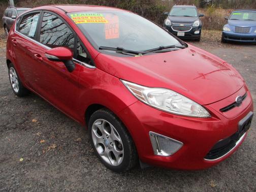 2011 Ford Fiesta SES