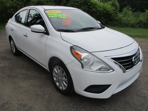 2017 Nissan Versa 1.6 SV