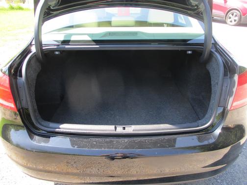 2015 Volkswagen Passat 1.8T Wolfsburg Edition