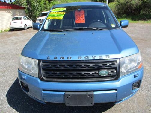 MAURITIUS BLUE METALLIC 2013 Land Rover LR2 HSE