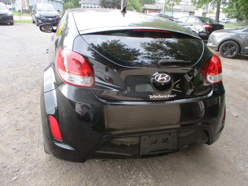 2012 Hyundai Veloster Turbo
