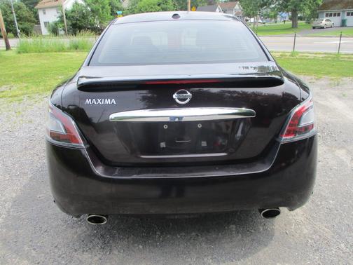 2012 Nissan Maxima SV