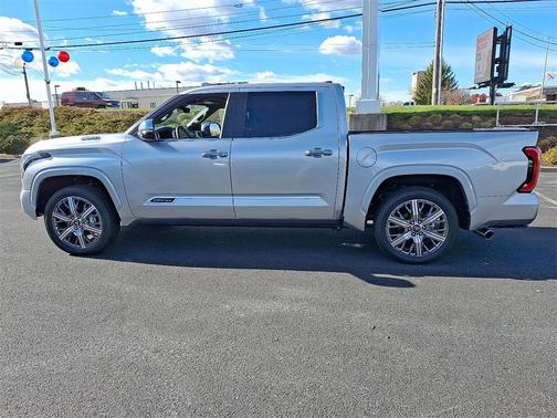 2025 Toyota Tundra Hybrid Capstone
