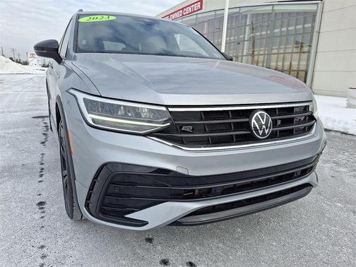 2023 Volkswagen Tiguan 2.0T SE R-Line Black 4MOTION