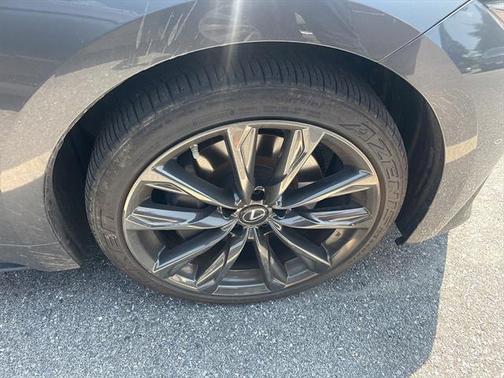 2022 Lexus IS 350 Base