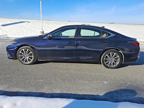 2019 Lexus ES 350 Base