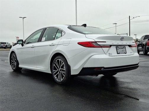 2025 Toyota Camry XLE