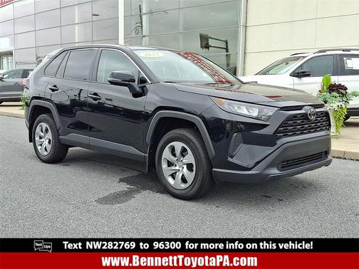 2022 Toyota RAV4 LE