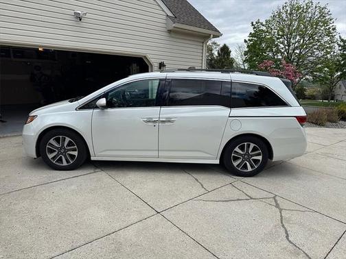 2016 Honda Odyssey Touring Elite