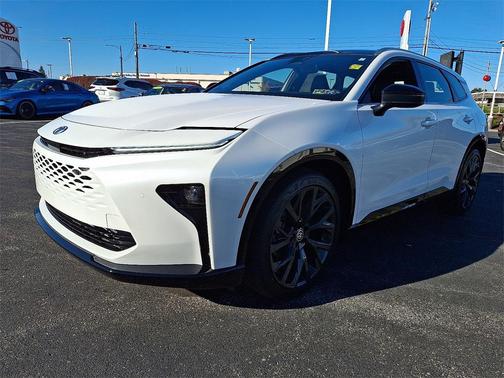 2025 Toyota Crown Signia Limited