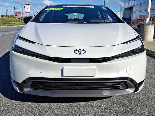 2023 Toyota Prius XLE