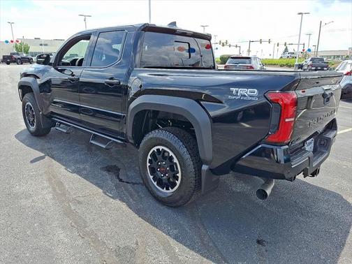 2025 Toyota Tacoma TRD Off Road