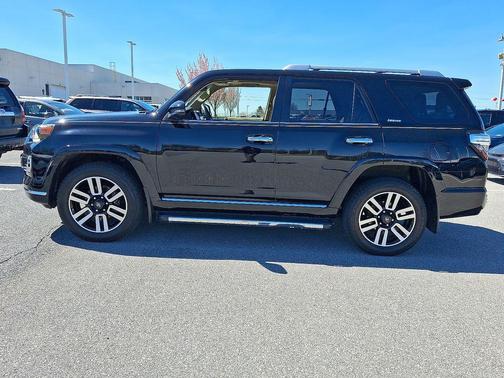 Midnight Black Metallic 2024 Toyota 4Runner Limited
