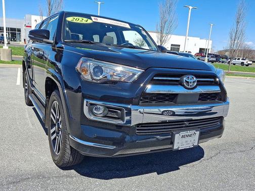 Midnight Black Metallic 2024 Toyota 4Runner Limited