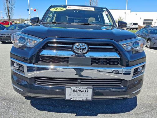 Midnight Black Metallic 2024 Toyota 4Runner Limited