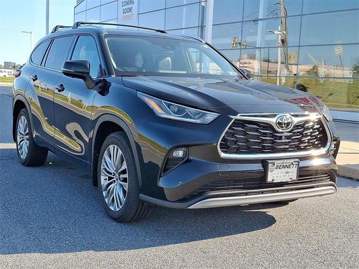2023 Toyota Highlander Platinum